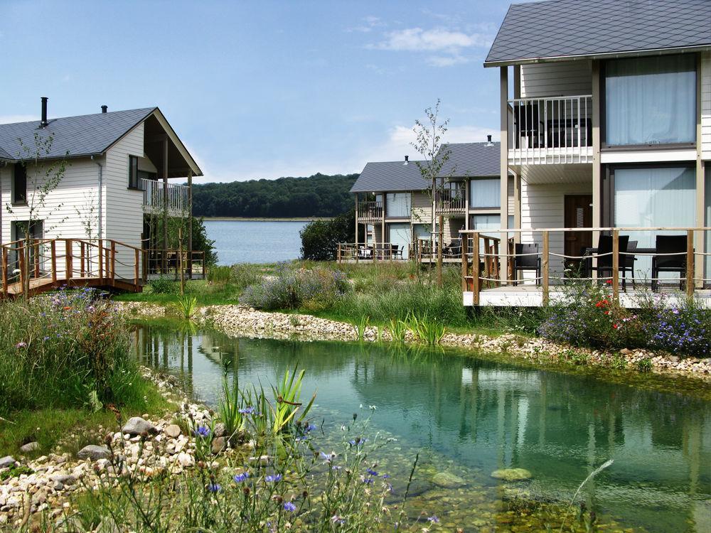 Golden Lakes Village Ardennes Boussu-lez-Walcourt المظهر الخارجي الصورة
