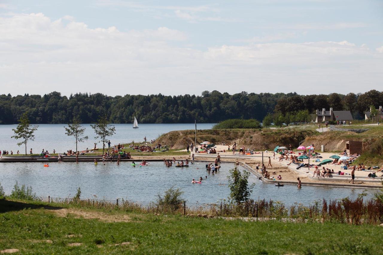 Golden Lakes Village Ardennes Boussu-lez-Walcourt المظهر الخارجي الصورة